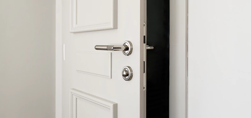 Folding Bathroom Door With Lock Solutions in Rohnert Park, CA